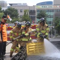 소화수조 활용 전기차 화재진압 훈련